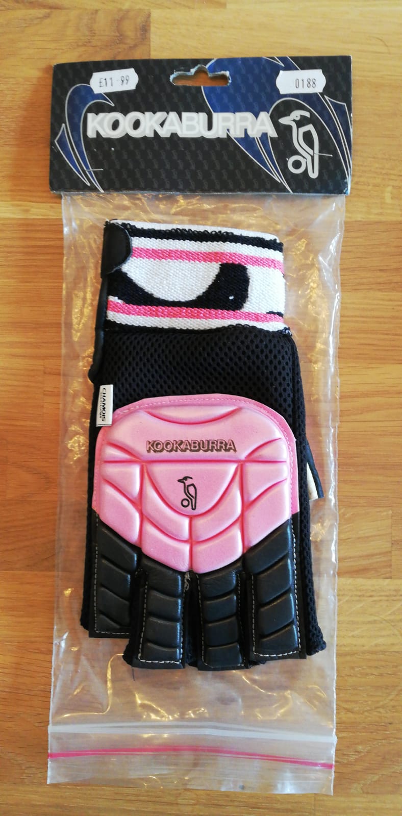 Kookaburra Right-Hand Protection Glove Pink/Black